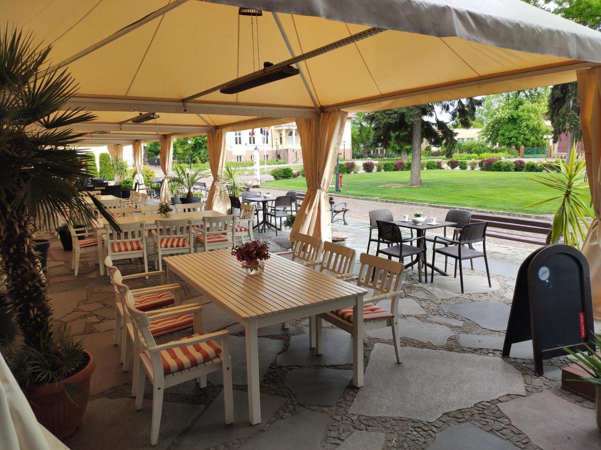 Hotel Sandro Silver & Spichlerz Antoniny ليشنو المظهر الخارجي الصورة